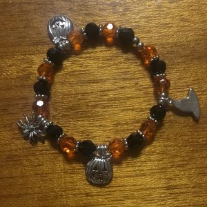 Avon Trick or Treat Stretch Bracelet